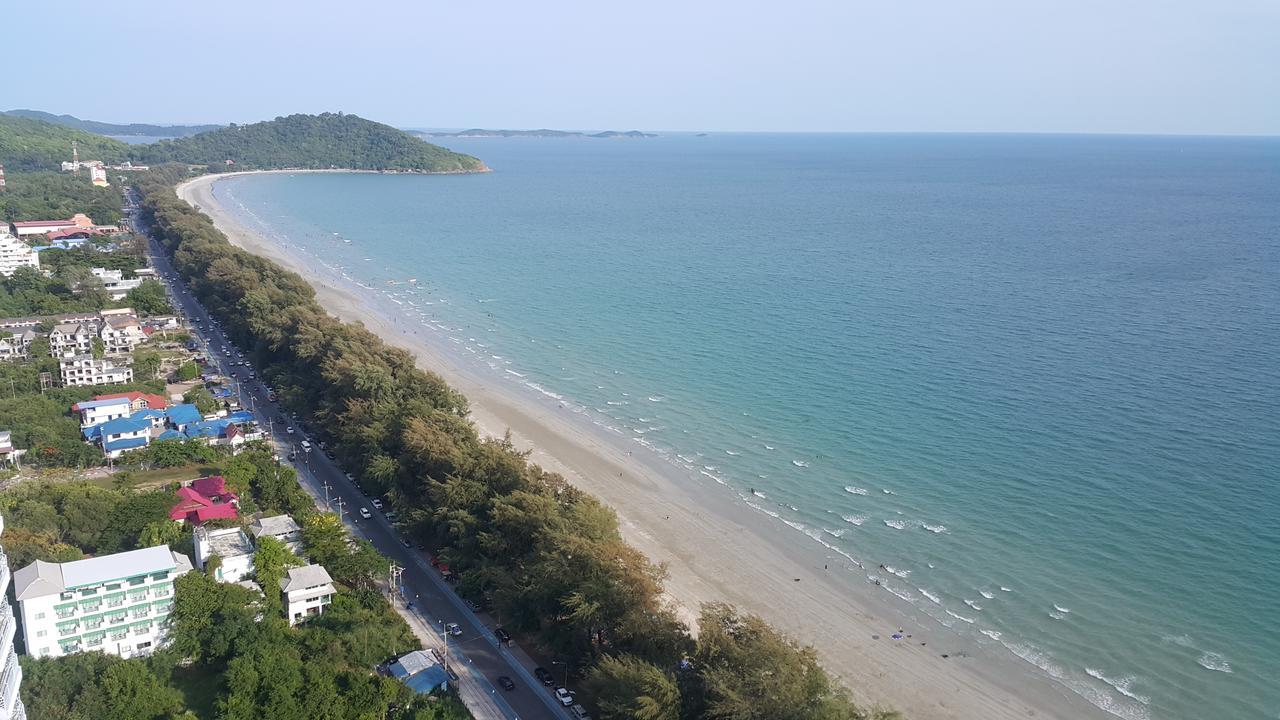 Tropicana Beach Villa At Vip Resort Ban Phe Exteriör bild