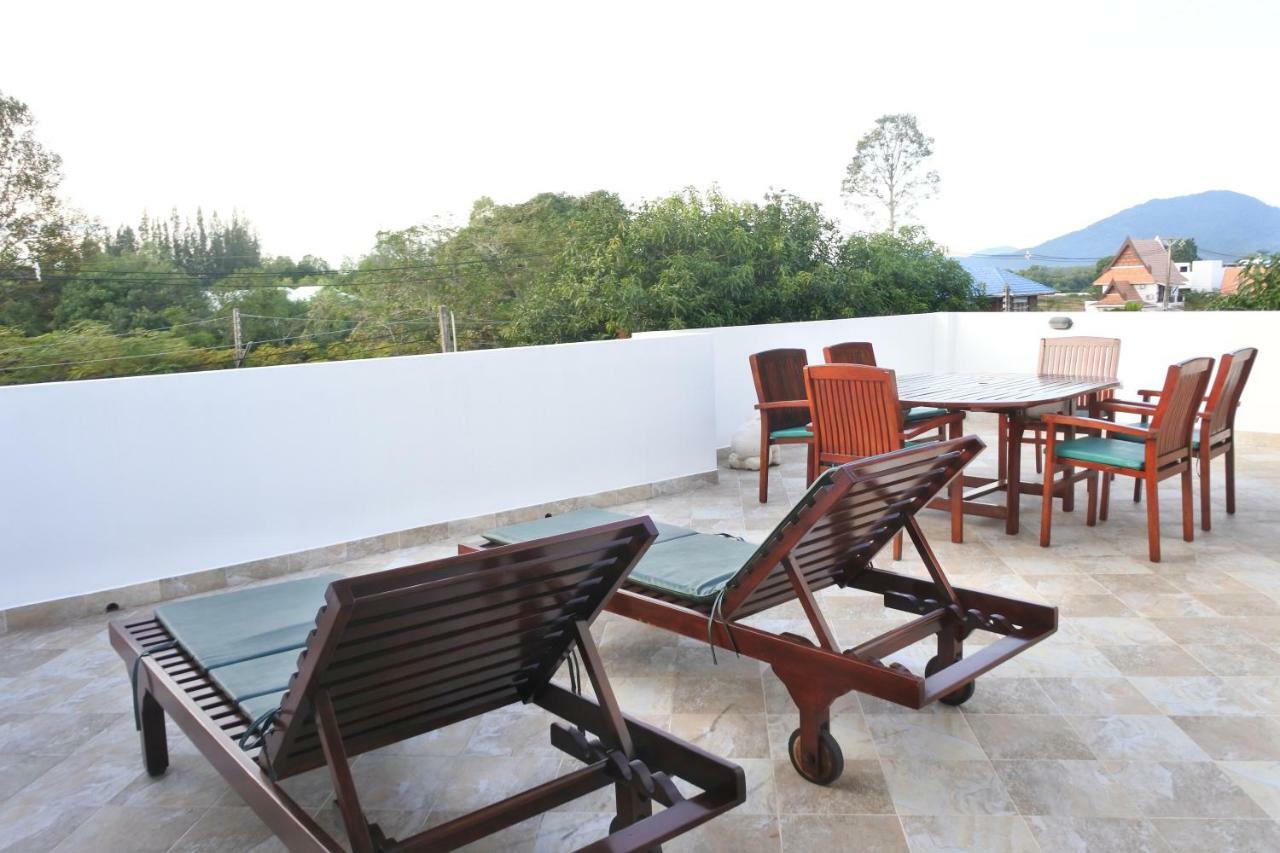 Tropicana Beach Villa At Vip Resort Ban Phe Exteriör bild